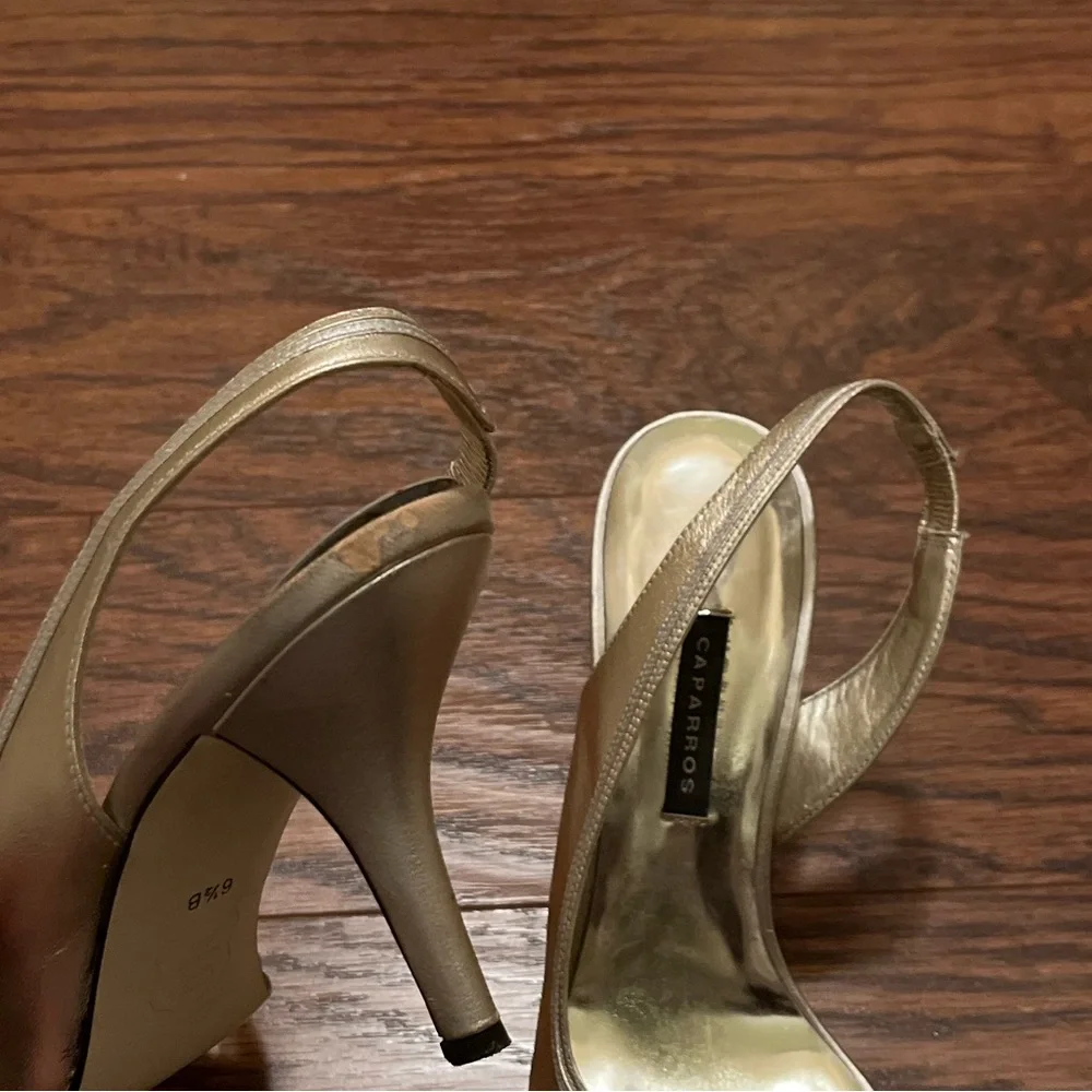 CAPARROS METALLIC Gold SPECIAL OCCASION FORMAL HEELS